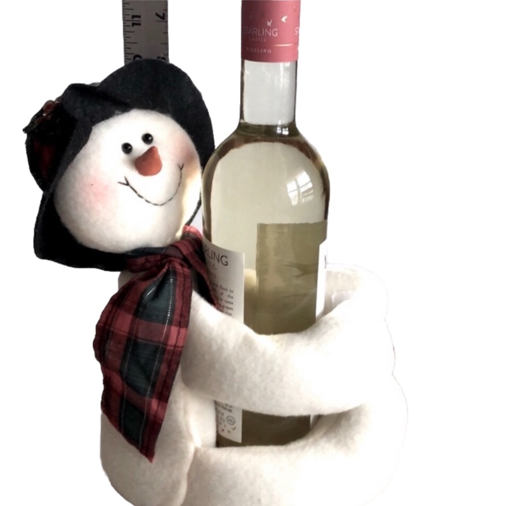 Adorable plush hugging snowman with Velcro hands and feet bottle holder - Picture 6 of 6